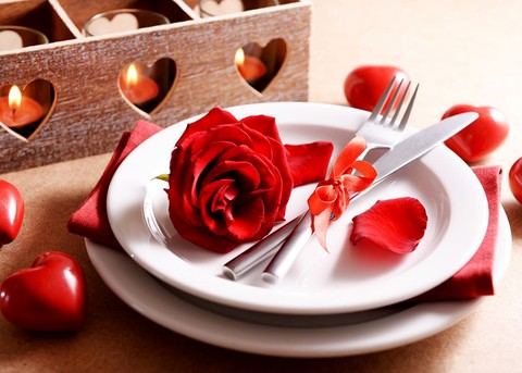 романтическая сервировка стола на 14 февраля